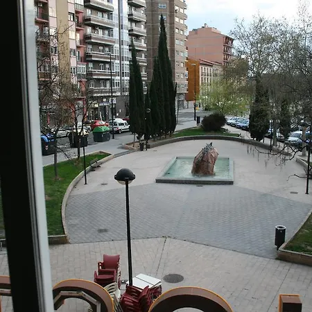 Puente De Piedra