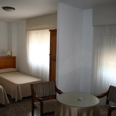 招待所 普恩特德彼德拉旅馆 3*